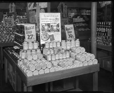 Miracle Whip display