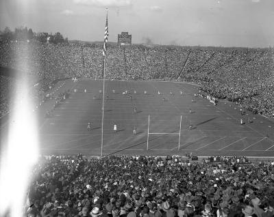 Ann Arbor, campus, football stadium