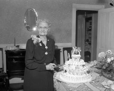 Barnaby, Mrs., 100 years old