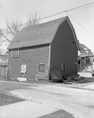 Barns in Grand Rapids