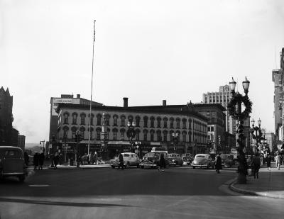 Porter Block, Monroe at Fulton