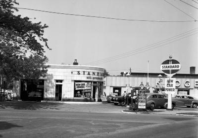 Scott's Standard gas station